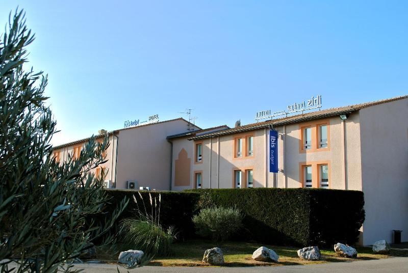 Ibis Budget Bollène Exteriör bild